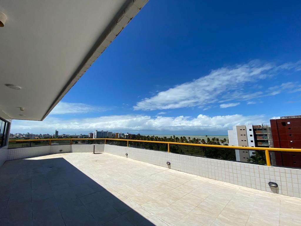 Flat Em Intermares Cabedelo - Pb Lägenhet Exteriör bild